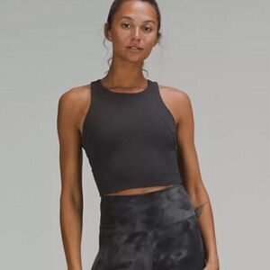 Lululemon Gray Invigorate Train Tank Women Size 4